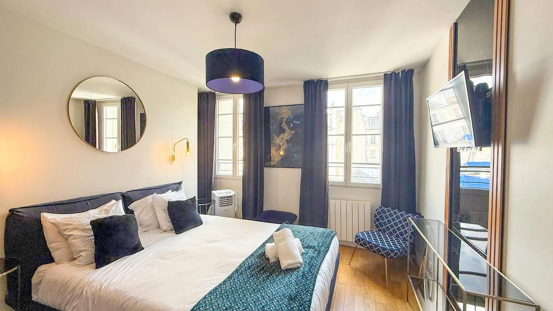 Apartment Urban Flat 176 - Charming 3 Bedroom In Montorgueil Paris