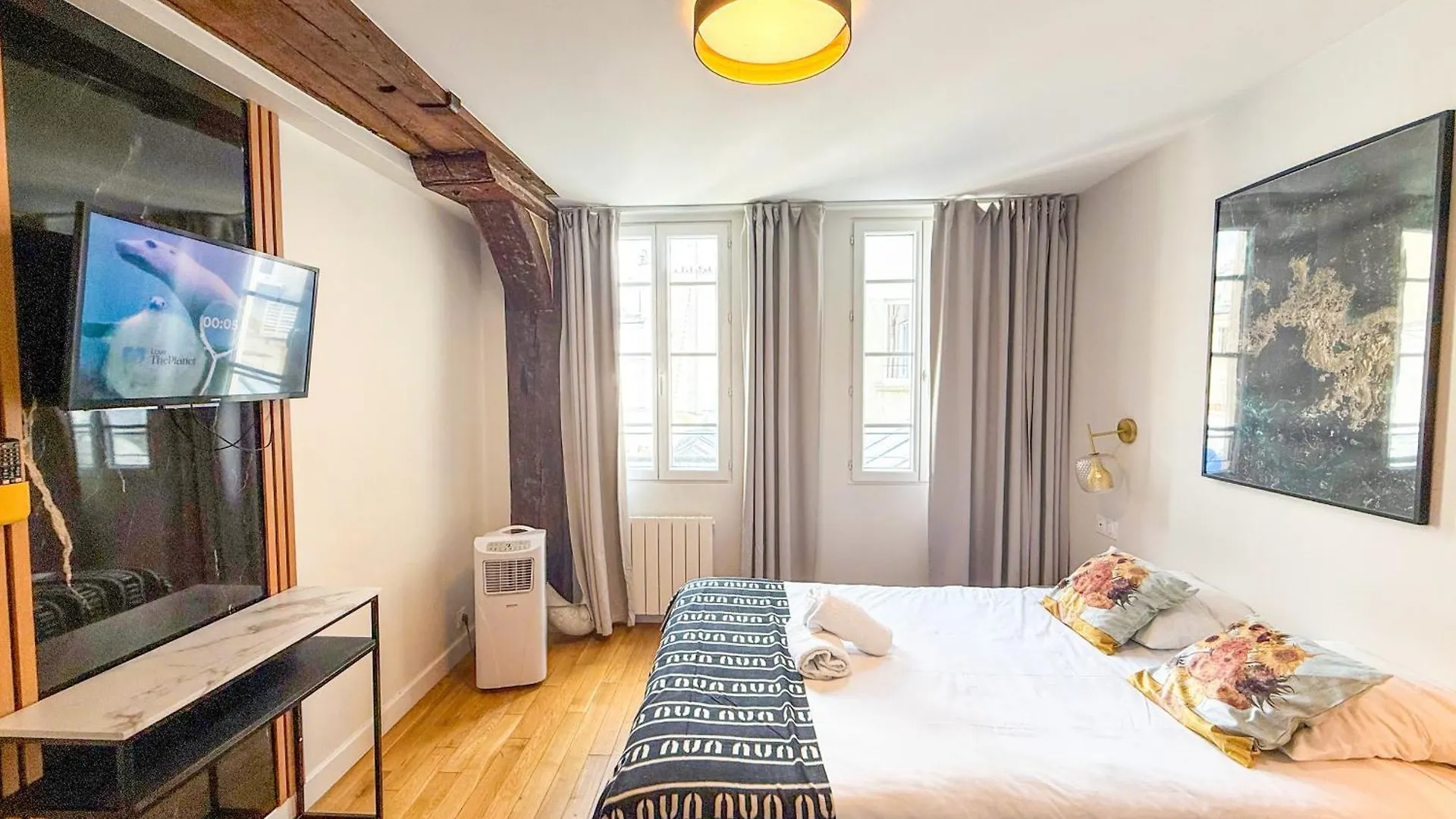 Urban Flat 176 - Charming 3 Bedroom In Montorgueil Paryż Francja